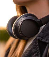 Earphone